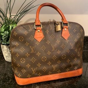 Louis Vuitton Alma PM Monogram